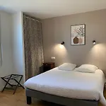 Ξενοδοχείο Logis Le Clos Pite Préchacq