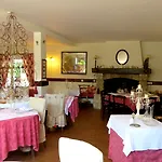 Logis Le Clos Pite Ξενοδοχείο 3*