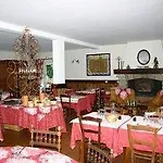 Logis Le Clos Pite Ξενοδοχείο