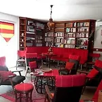 Logis Le Clos Pite Ξενοδοχείο 3*