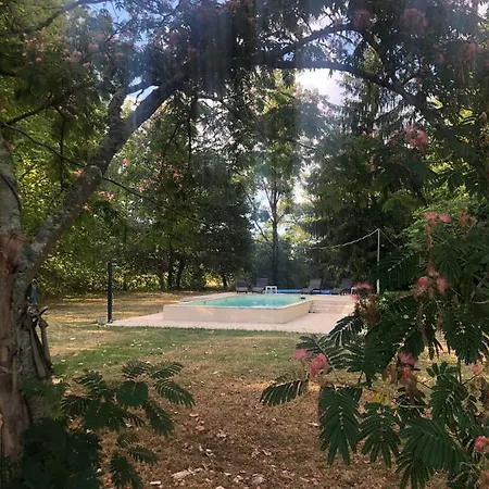 Logis Le Clos Pite 3* Préchacq