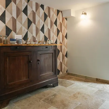 Logis Le Clos Pite 3* Préchacq