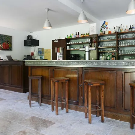 Ξενοδοχείο Logis Le Clos Pite