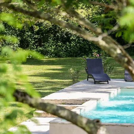 Logis Le Clos Pite 3*