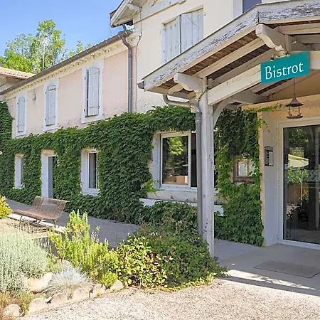 Logis Le Clos Pite 3*