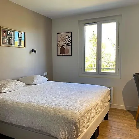 Hotel Logis Le Clos Pite Préchacq