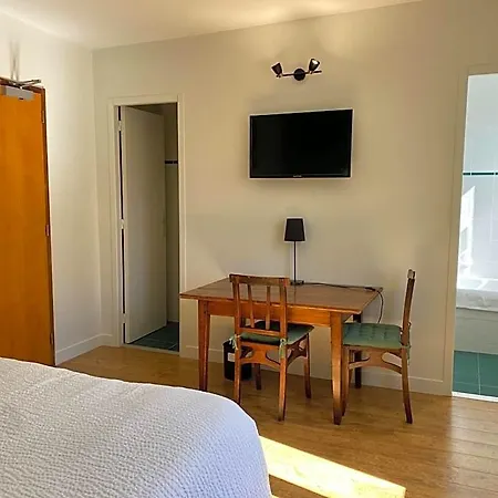Hotel Logis Le Clos Pite