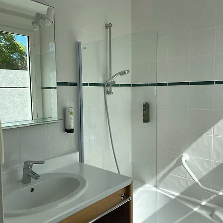 Logis Le Clos Pite 3*