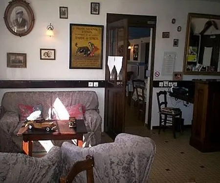 Logis Le Clos Pite 酒店 Préchacq