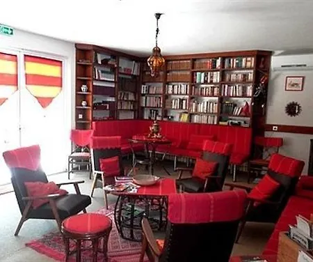 Logis Du Clos Pité Hotel 3*
