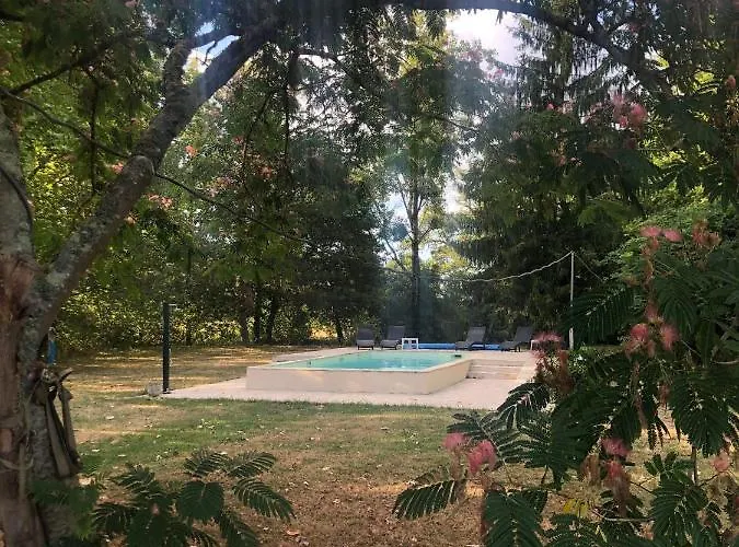 Logis Le Clos Pite 3* Préchacq