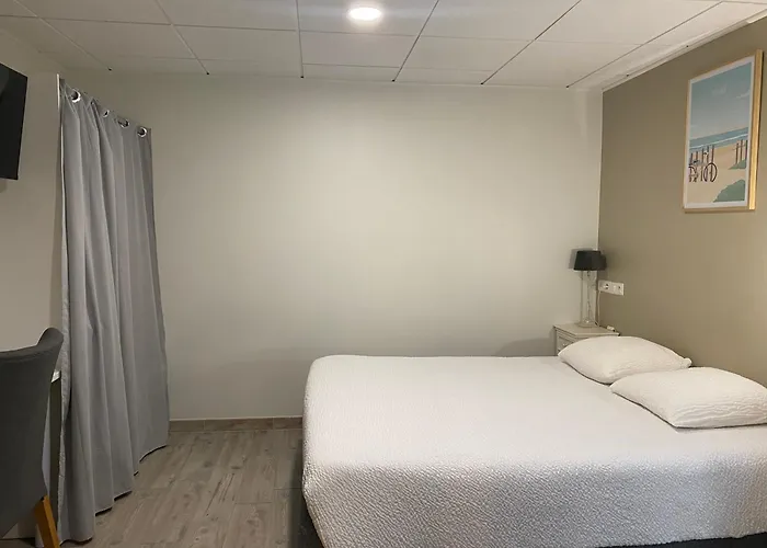 Logis Le Clos Pite 3* Préchacq