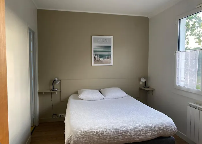 Ξενοδοχείο Logis Le Clos Pite