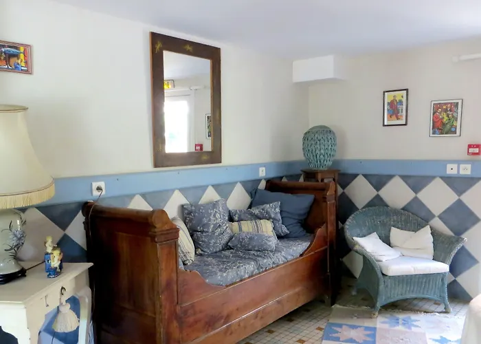 Logis Le Clos Pite Ξενοδοχείο 3*