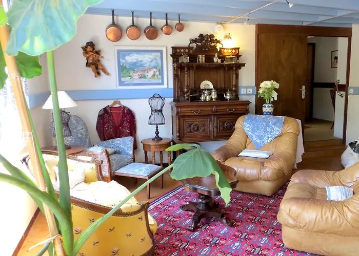 فندق Logis Le Clos Pite Préchacq