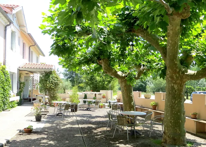 Logis Le Clos Pite 3*