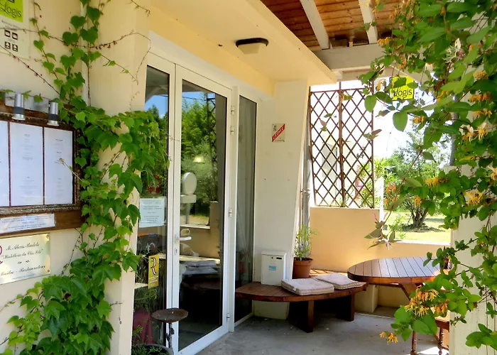 Ξενοδοχείο Logis Le Clos Pite