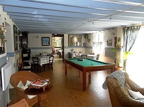 Logis Le Clos Pite 3*